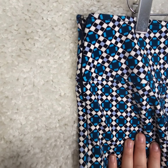 Maeve Anthropologie Pants Womens‎ LP Blue Geometric Stretch Cropped Preppy - Picture 5 of 14